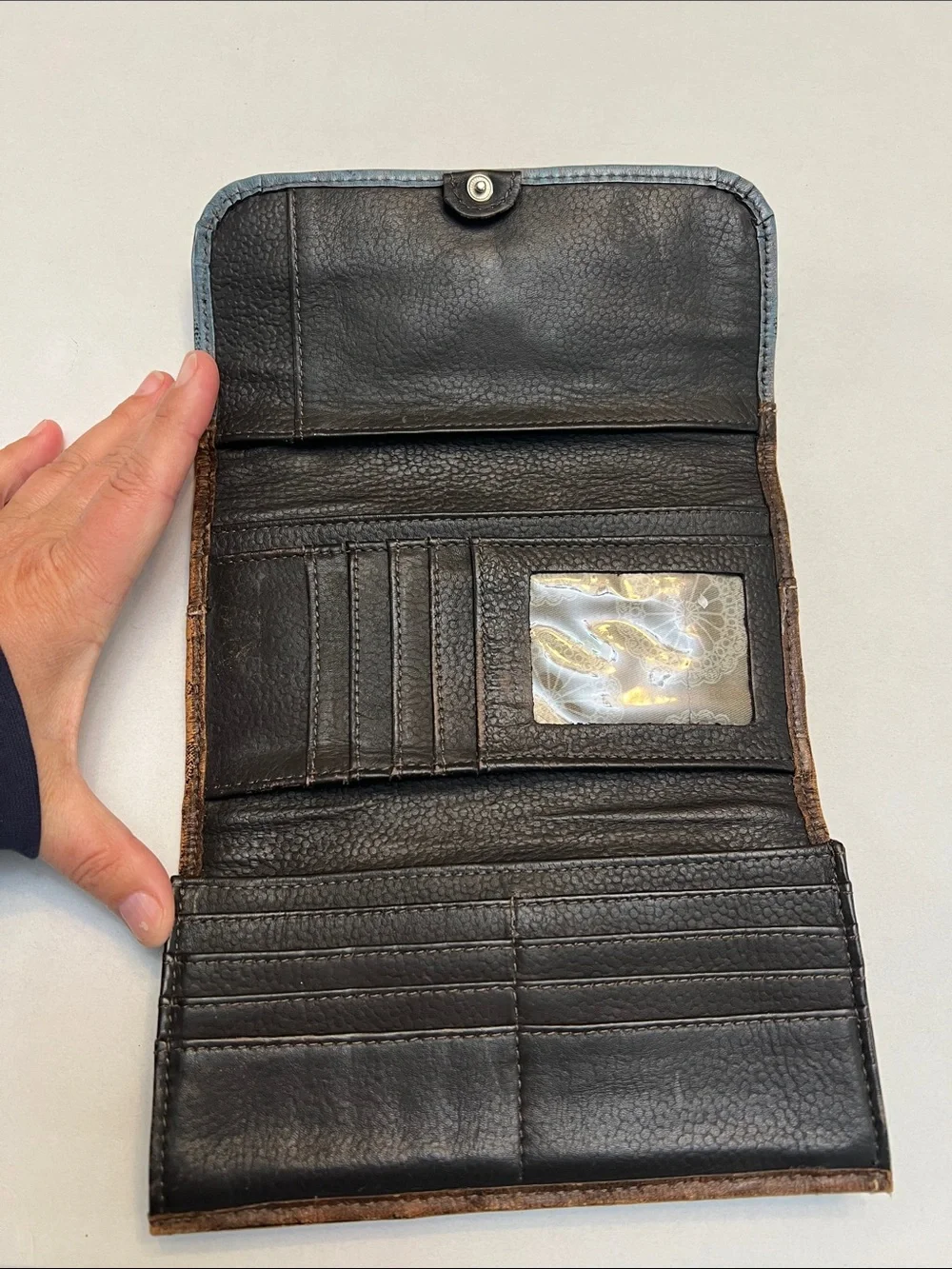 AMERICAN WEST TWO TONE TOOLED LEATHER STUDDED TRIFOLD WALLET BLUE BROWN